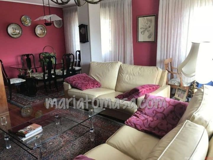 Stunning Apartment in Central Santurtzi