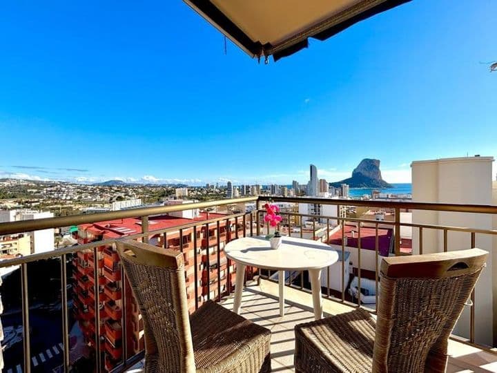 Stunning Fully Renovated Penthouse in the Heart of Calpe, Just 500m from Arenal Beach