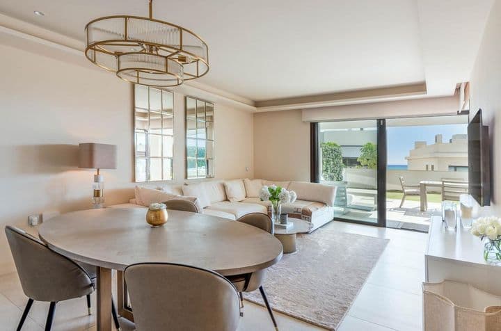 Stunning 2-Schlafzimmer Apartment in Velaya, New Golden Mile