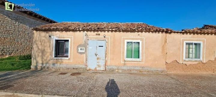 Charming 2-Bedroom Home in Presencio, Burgos