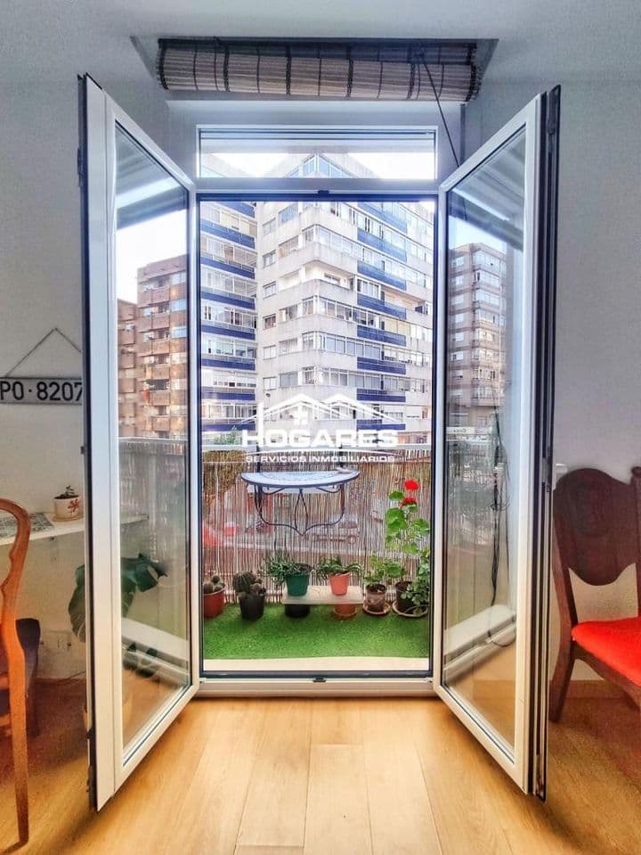 Spacious 4-Bedroom Apartment for Sale in Gregorio Espino, Vigo