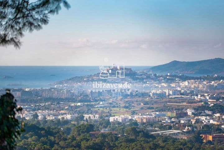 Stunning Villa in Cas Mut - Breathtaking Views of Ibiza's Old Town