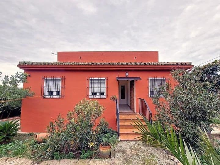 Charming Villa on 1.6 Hectares in Villanueva de la Cañada, Madrid