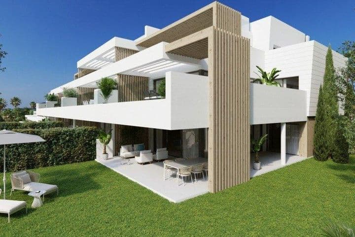 Stunning Apartment in Estepona - La Mesas Area