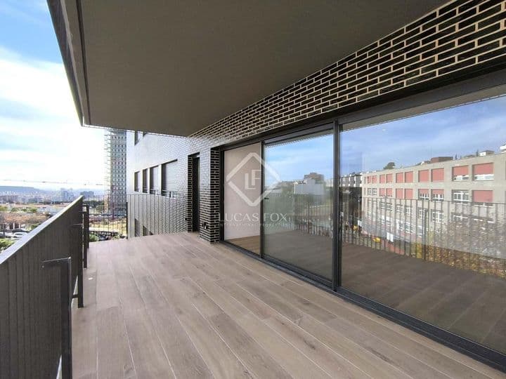 Stunning Two-Bedroom Apartment in Esplugues de Llobregat - Your New Home Awaits!