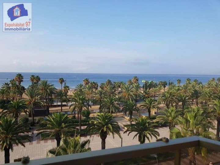 Stunning Seaside Apartment in Paseo Jaime I