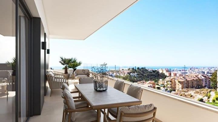 Sleek 2 & 3 Bedroom Homes in Los Pacos, Fuengirola