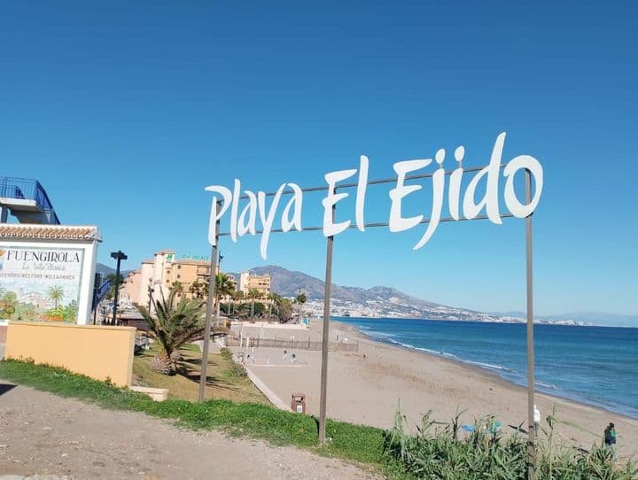 Charming Beach House in Fuengirola - Your Slice of Paradise