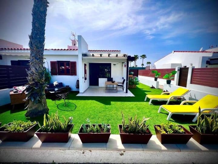 Charming Renovated Bungalow in Maspalomas