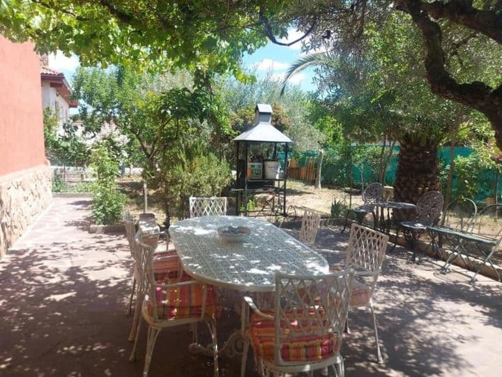 Charming Chalet in San Martín de Valdeiglesias, Madrid