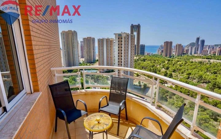 Stunning 2-Bedroom Flat with Large Terrace in Benidorm