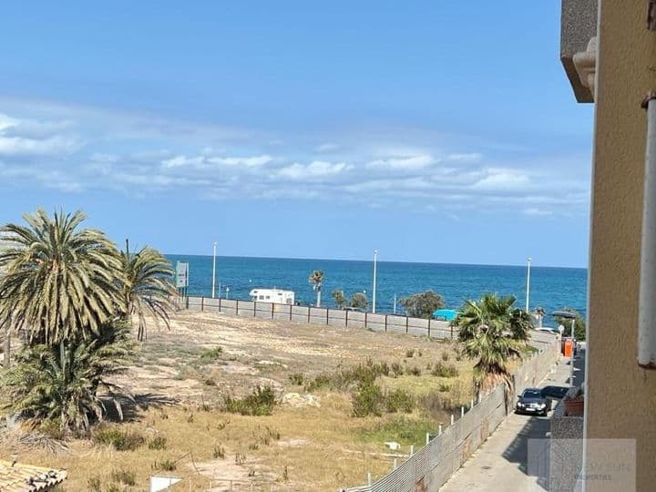 Beachside Bliss in Costa Blanca: 2-Bedroom Apartment Steps from the Sand