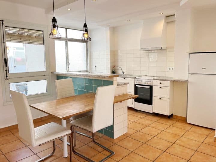 Charming Apartment in Denia - Steps from the Castle and Minutes to the Beach!