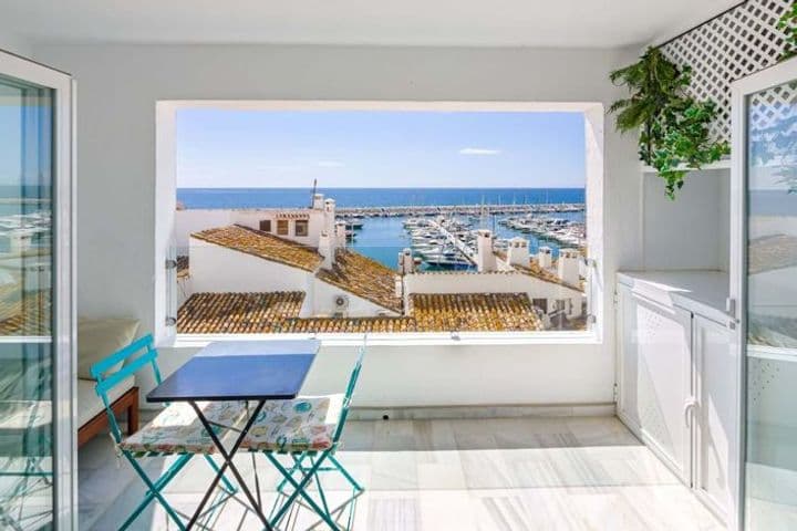 Encantadora Bungalow de 3 dormitorios en Oakwood Heights