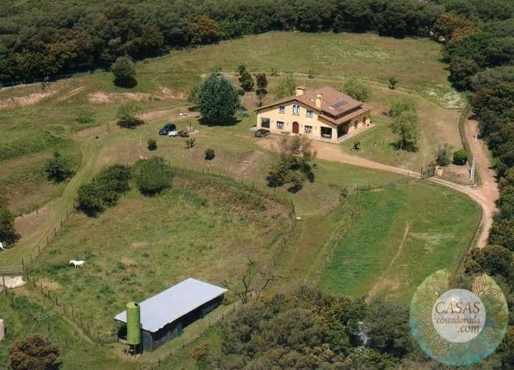 Charming Country House in Llinars de Vallès, Barcelona