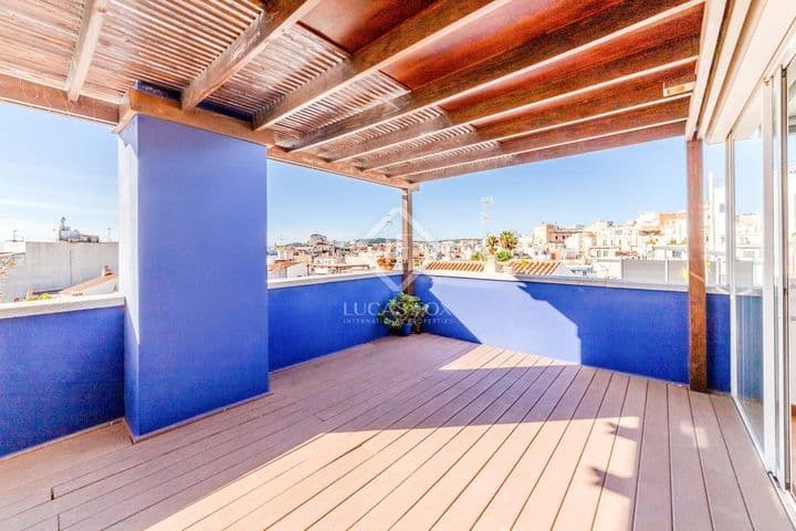 Stunning Sitges Penthouse with 360º Views and Spacious Terraces