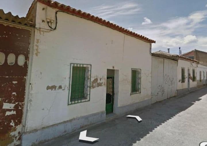 Two Charming Houses with Land in Valentín Gardeta, Huesca