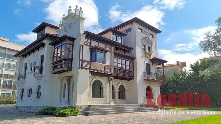 Stunning 20th Century Mansion in El Astillero, Near Santander