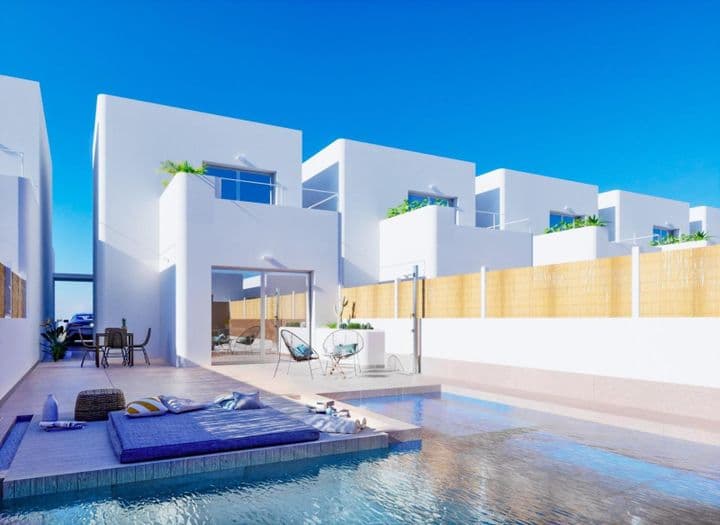 Ibizan-Style New Build Villas in Los Alcázares