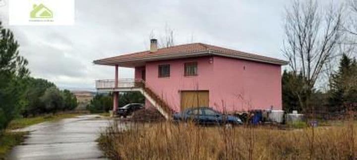 Casa de 3 quartos encantador com piscina em Zamora