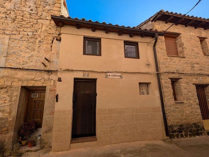 Charming Historic Home in La Fresneda - 220m2 with Panoramic Terrace