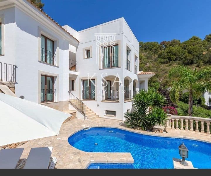 Stunning Villa in Portals Nous with Sea Views