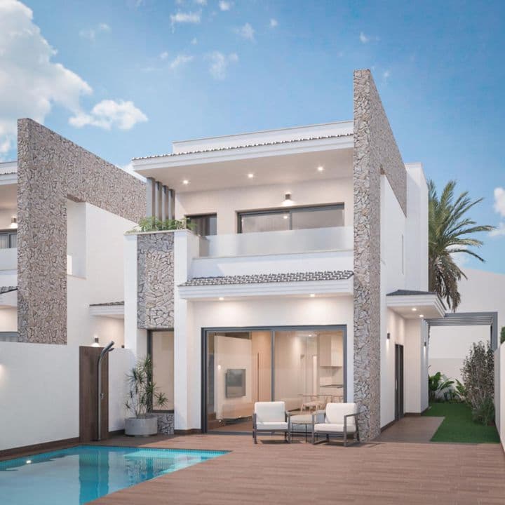 Stunning Villas in San Pedro del Pinatar, Murcia - Beach Life Awaits!