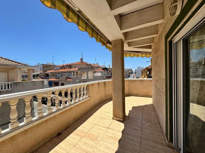 Stunning Corner Penthouse with Terraces in Torrevieja