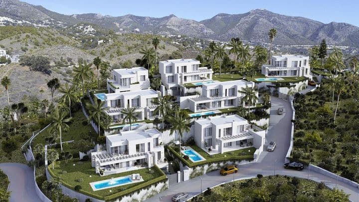 Atemberaubende 4-Schlafzimmer-Villas in atemberaubender Atmosphäre Blick auf die Berge und Meer