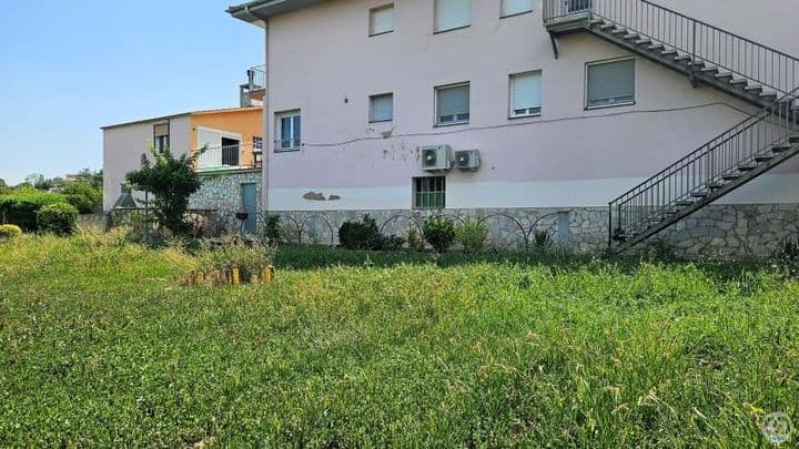 Charmante maison de ville avec vue panoramique sur le jardin à Navarre