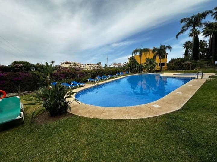 Stunning Golf-Front Apartment in Costa del Sol