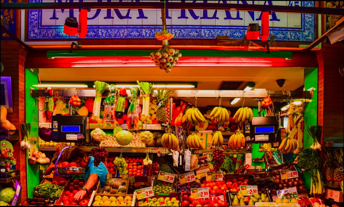The best food markets in Málaga, Seville, and Cádiz preview