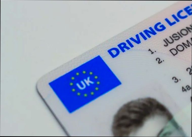 Can you use UK driving licenses in Spain? - 4