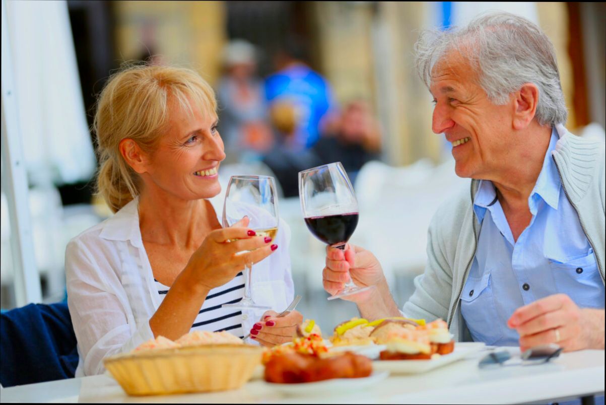 How do expat retirees spend their days in Spain? - 3