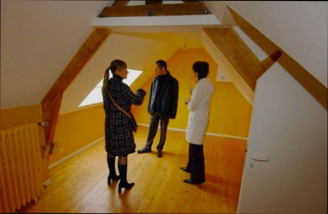Can you rent in Spain without a job contract? preview